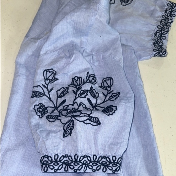 LOFT Blouse in Light Blue with Elegant Embroidery - Picture 9 of 11